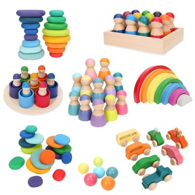 Montessoriの波の森林スタッカー タワーの虹のおもちゃのスタッカー