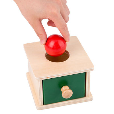 12cm感覚的な木のMontessoriの赤ん坊はMontessoriの引出しの箱によって着色されるブナの森をもてあそぶ