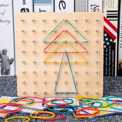 子供15cmのタイの釘の木の数学のおもちゃの数学の木のブロックのMontessoriの写実的な板