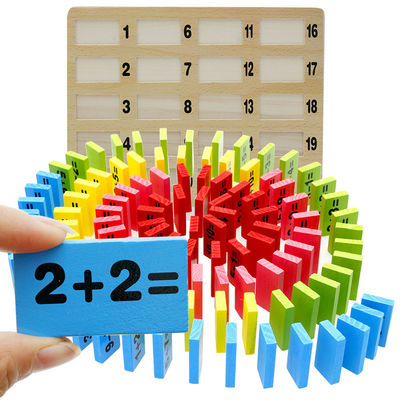 Basswood 120pcの木のドミノのブロックはMontessoriを造る再結集を置いた