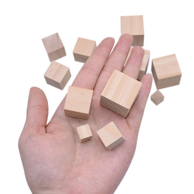 木のマツ1.5cm未完成の木製の技術の木の正方形のブロック