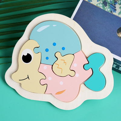 Macaron 3Dの木のブロックの困惑は木動物のブロックをもてあそぶ
