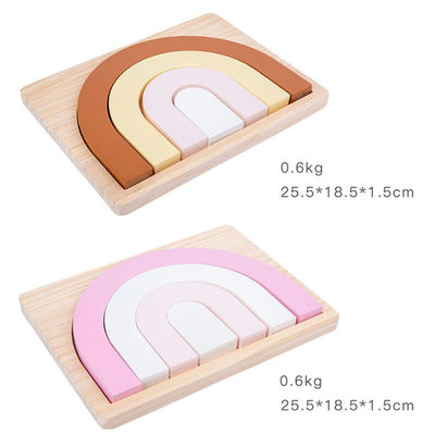 非有毒な22cmの虹のスタッカーの木製のMontessoriの創造的な木製のおもちゃ