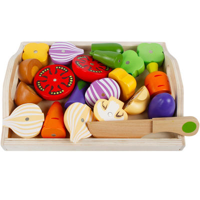 Montessori 9.5cmの木の切断フルーツの磁気野菜おもちゃ