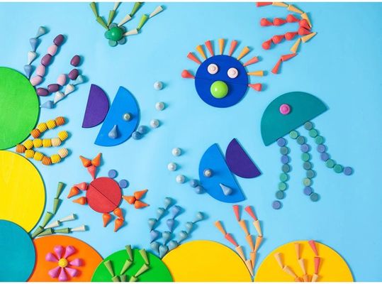 6pcs虹のスタッカーのMontessoriの教育木のおもちゃ