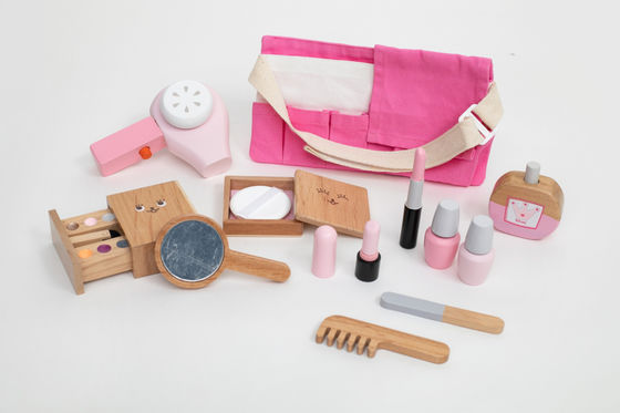 ISO9001子供の携帯用Montessoriの木の化粧品のおもちゃセット