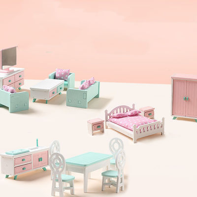 ぎざぎざ無しの小型Montessoriの木の女の子の寝室のおもちゃ