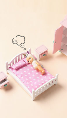ぎざぎざ無しの小型Montessoriの木の女の子の寝室のおもちゃ