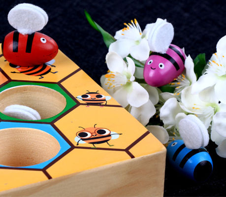Montessori子供の早い教育のための木手の目の調整のゲーム