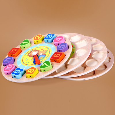 デジタル多彩な木のビーズの時計のMontessoriの動物の教育ビードは時計のおもちゃの子供に一致させる小道具を困惑させる