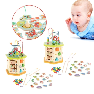 Montessoriの新年の子供の赤ん坊の幼児のための大きい木の活動の立方体