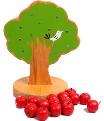 りんごの木の子供のための木のMontessoriの赤ん坊のおもちゃは教育フルーツを選ぶ