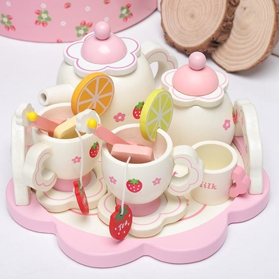 レモン シミュレーションの台所木セットの創造的で白い午後のお茶