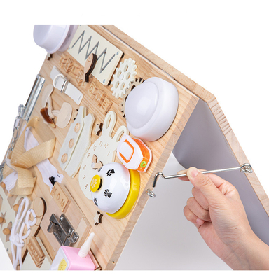 幼児のためのMontessori早い教育DIYのハンドメイドの使用中板木のおもちゃ