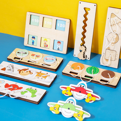 感覚活動板早い教育の子供の学習に一致させているDIY Montessori