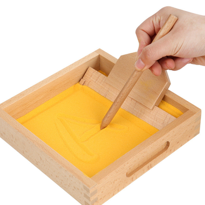 教育おもちゃを教える砂絵画箱のMontessoriのスピーチ